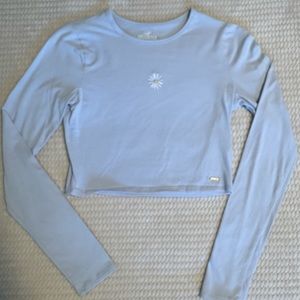 Hollister Long Sleeve Baby Tee Crop Top Size M